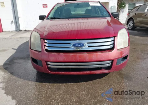 2008 Ford Fusion S из США, поврежденный, VIN 3FAHP06Z88R111126